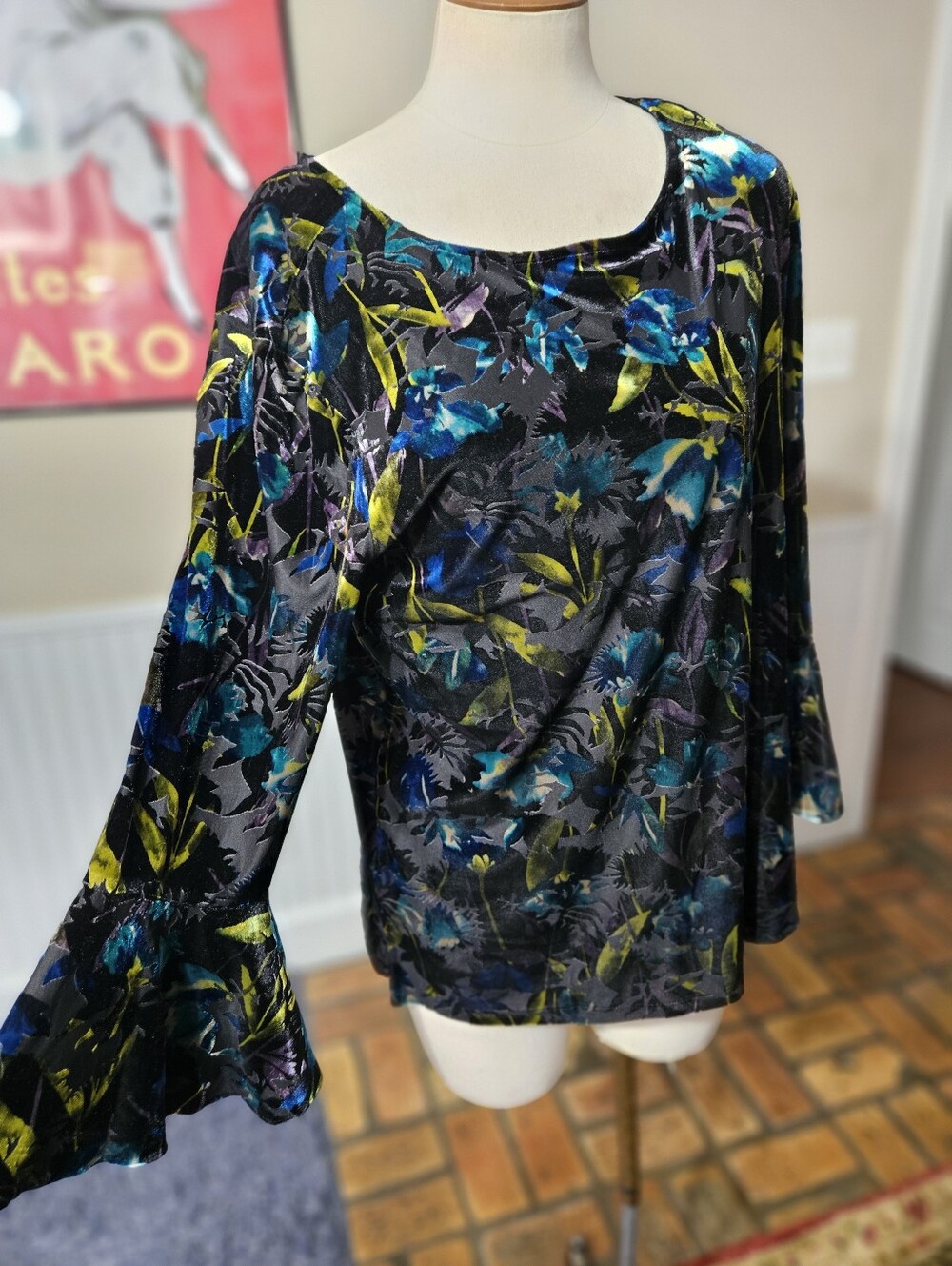 The Limited Velvet Floral Bell Sleeve Top Large